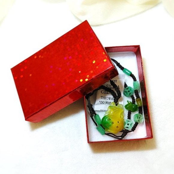 Necklace Genuine YellowJade VASE Green Rabbit Coin - Picture 10 of 14